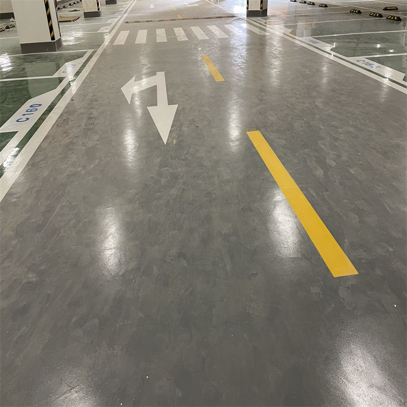 超耐磨地坪漆开裂的原因及处理方法