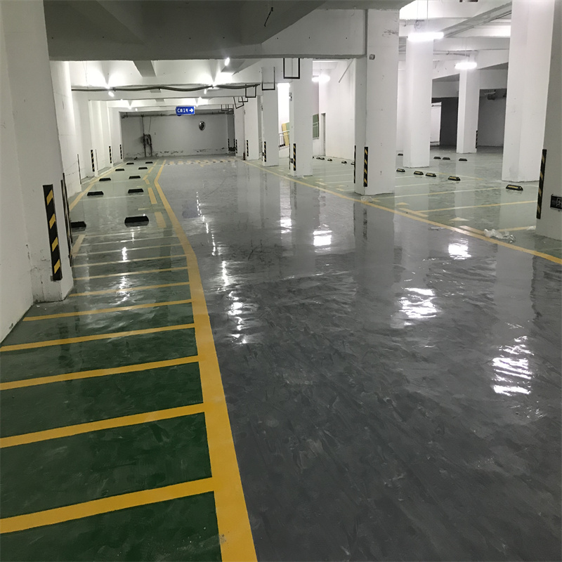 金刚砂施工后开裂的原因是什么？