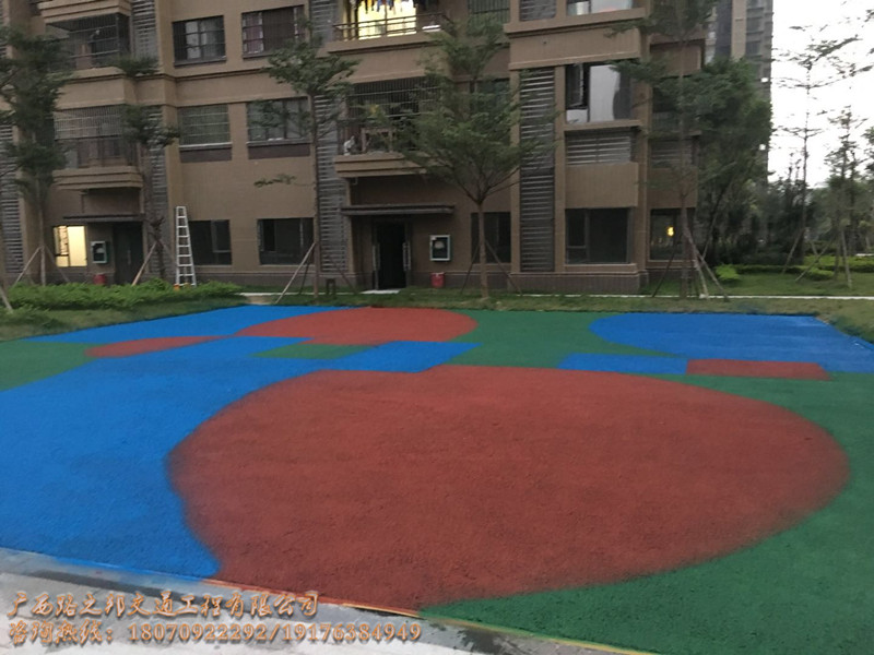 小区里透水地坪施工方式有哪些？