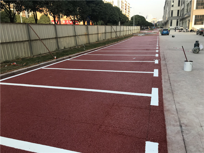 广西彩色透水路面地坪施工工艺怎么样？