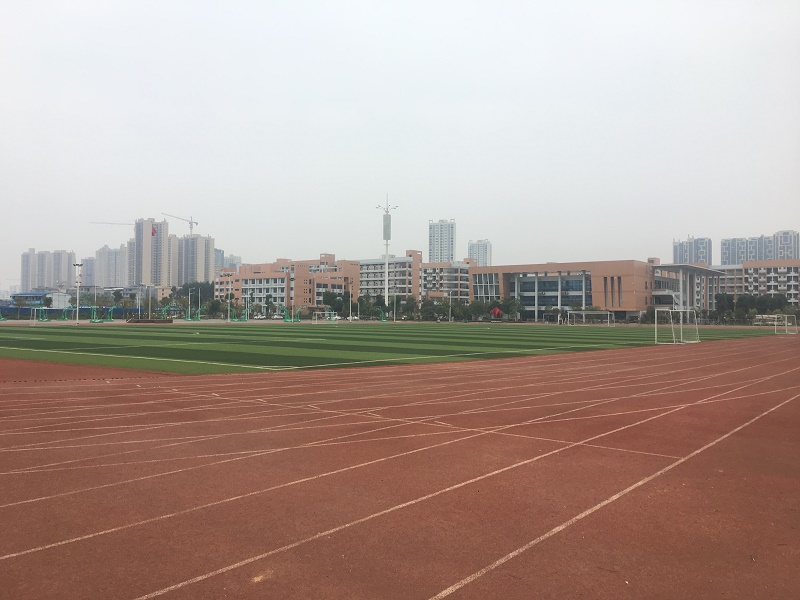 在室外地面施工合适用哪种地坪？