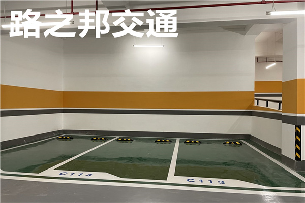 贺州自流平环氧防滑地坪漆多少一平米