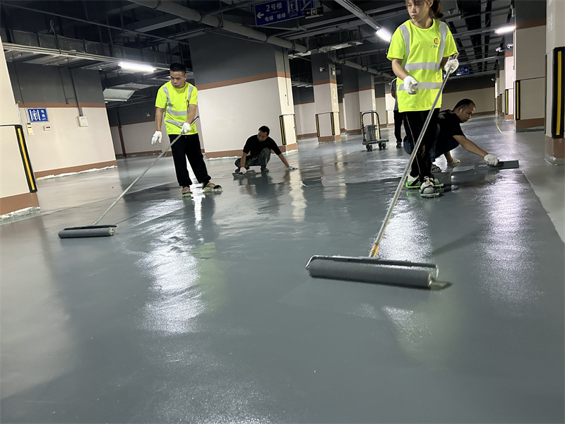 小区地下室水性地坪漆施工,停车场地坪漆(图9) 小区地下室水性地坪漆施工,停车场地坪漆(图9)