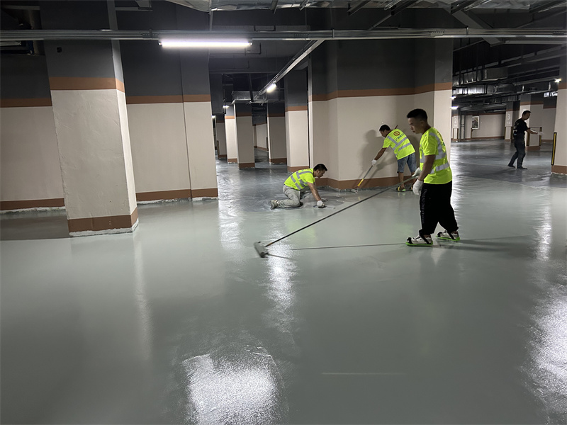 小区地下室水性地坪漆施工,停车场地坪漆(图7) 小区地下室水性地坪漆施工,停车场地坪漆(图7)
